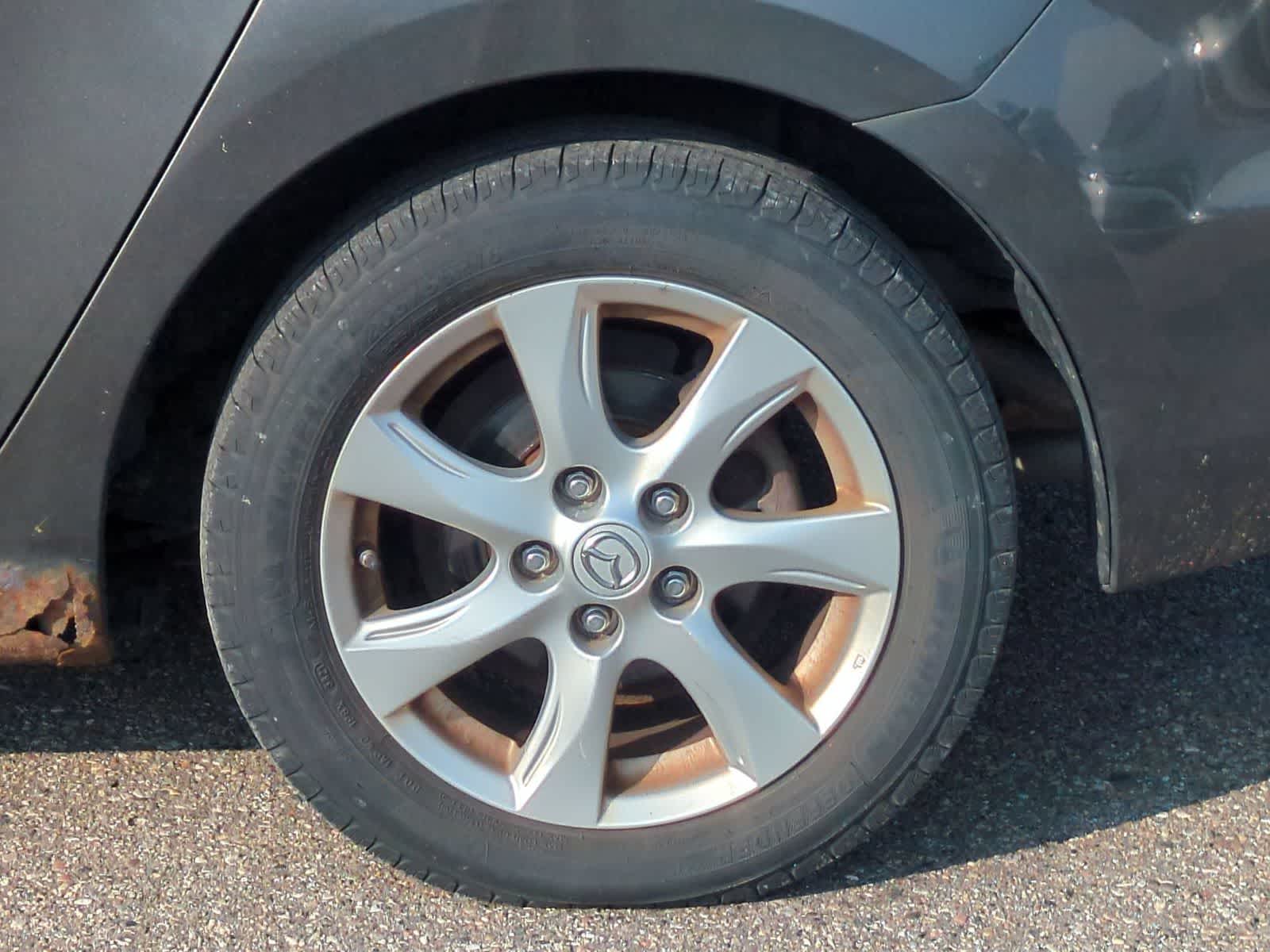 2011 Mazda MAZDA3 i Touring - Photo 13