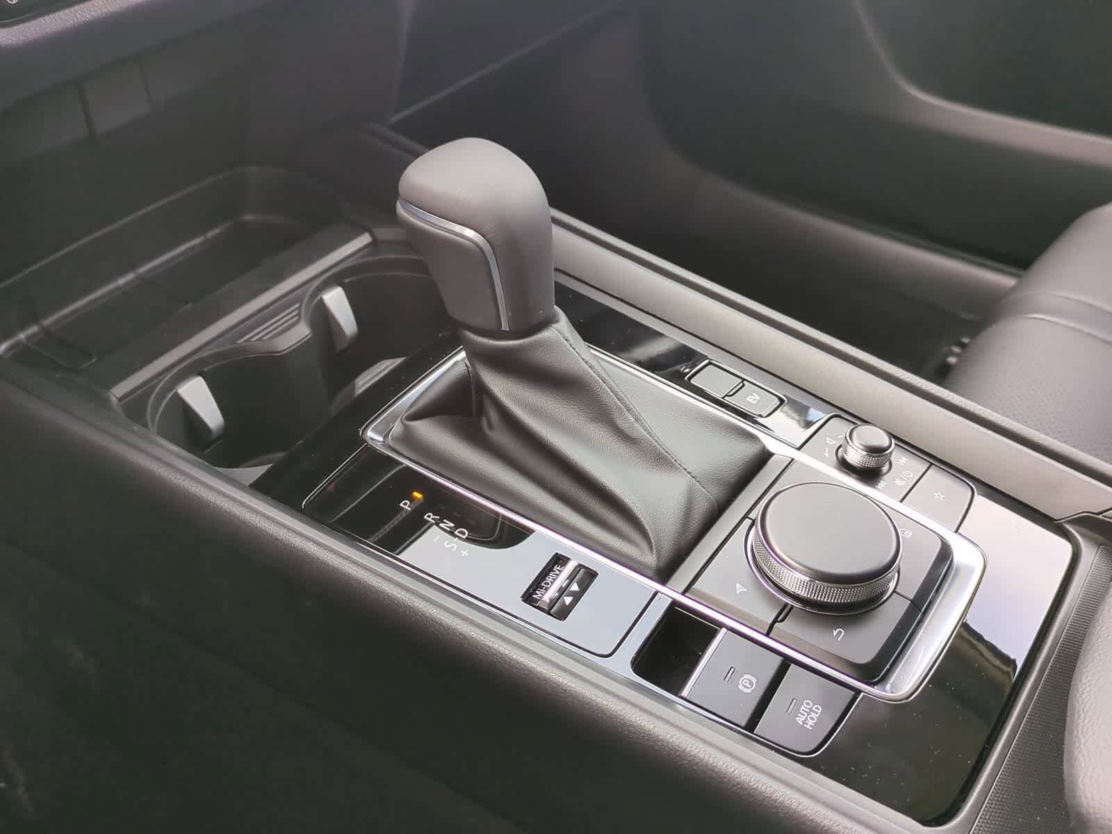 Thumbnail: 2026 Mazda CX-50 - 32