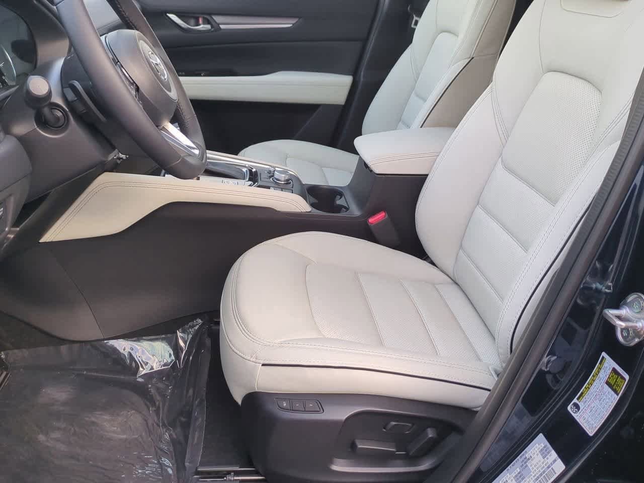 Thumbnail: 2025 Mazda CX-5 - 15