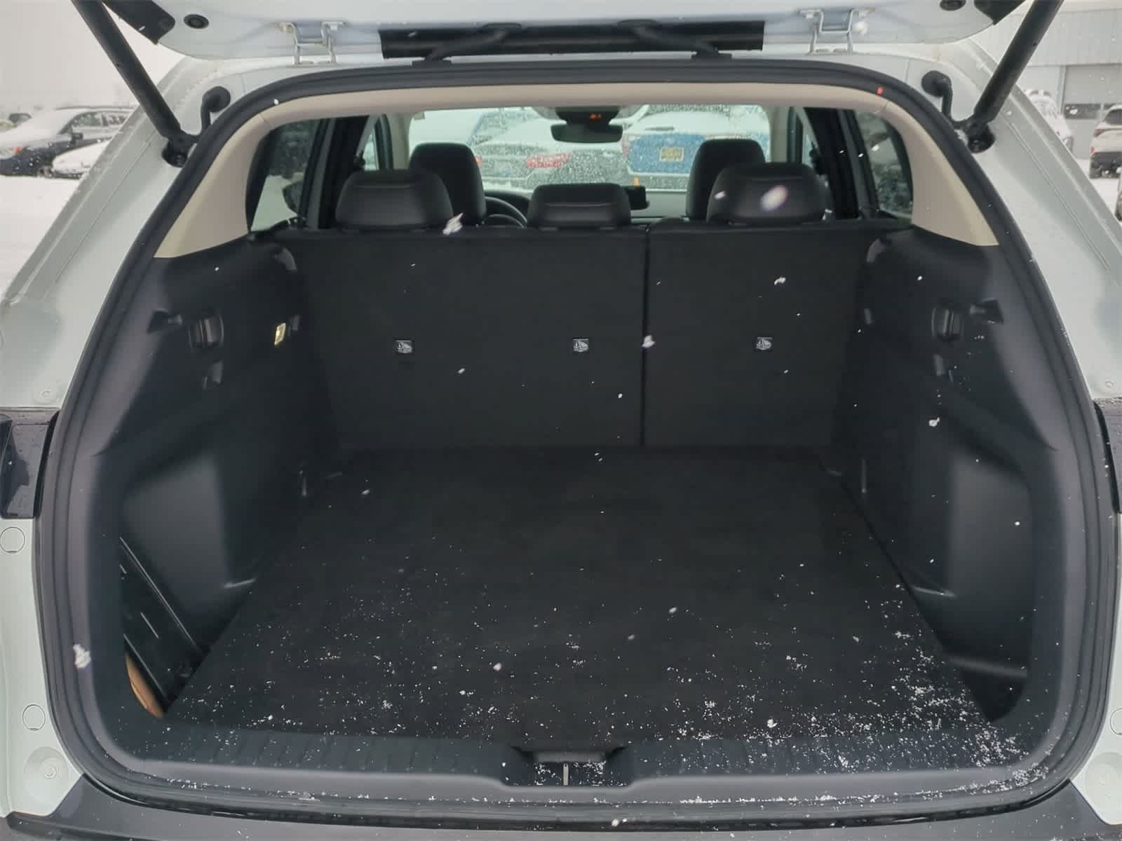 Thumbnail: 2024 Mazda CX-50 - 31