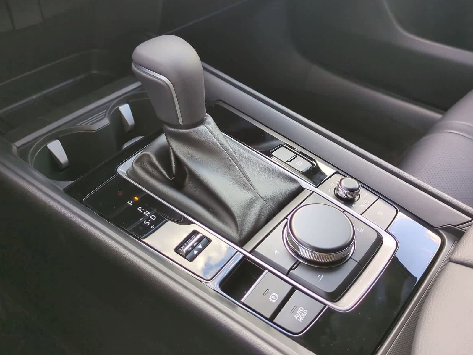 Thumbnail: 2026 Mazda CX-50 - 32