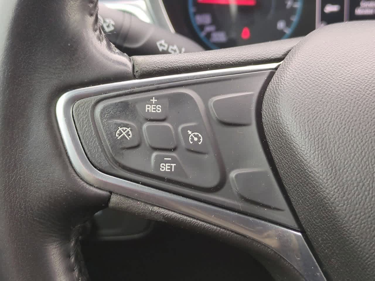 Thumbnail: 2018 Chevrolet Equinox - 22