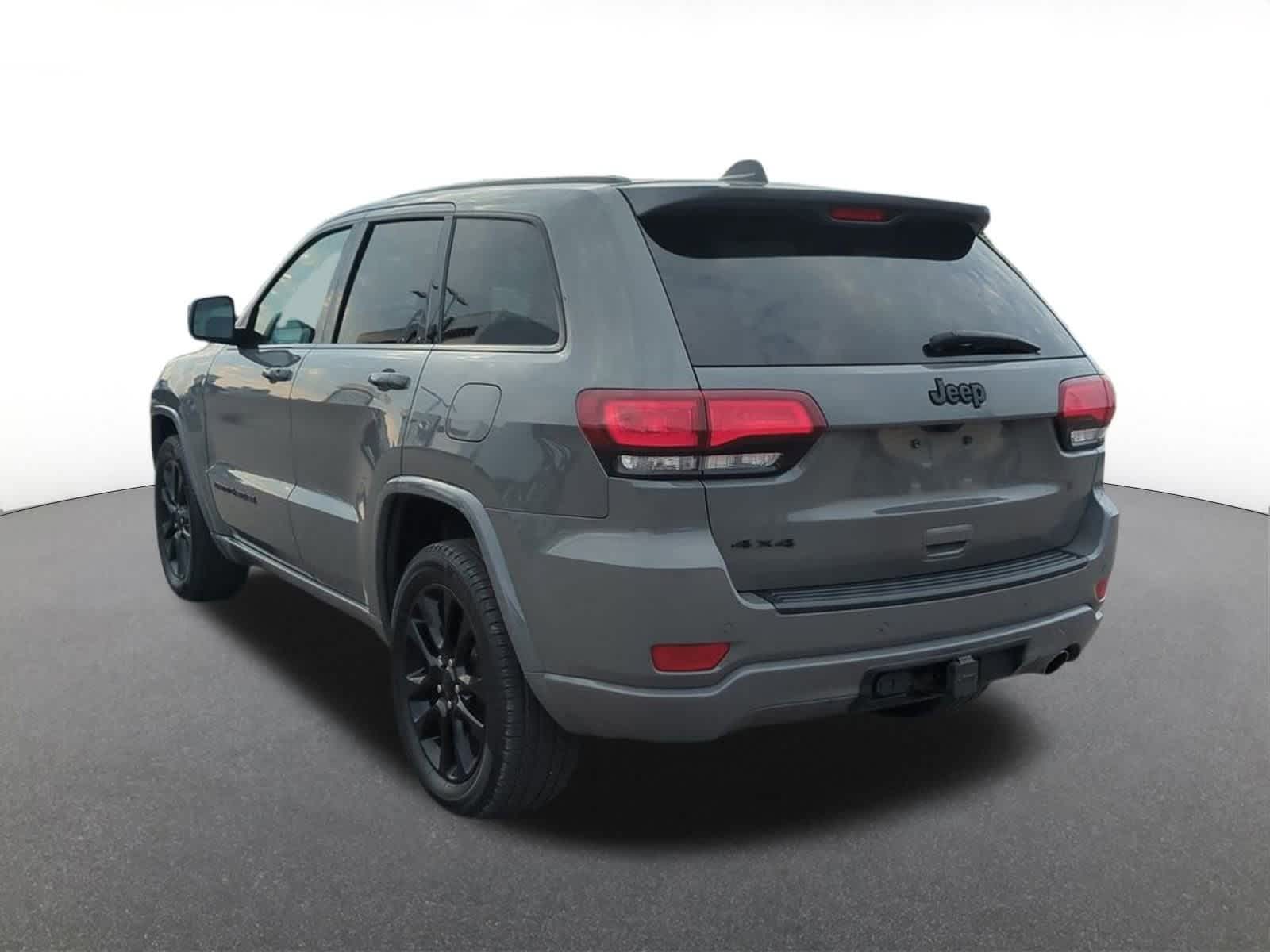 Thumbnail: 2021 Jeep Grand Cherokee - 4