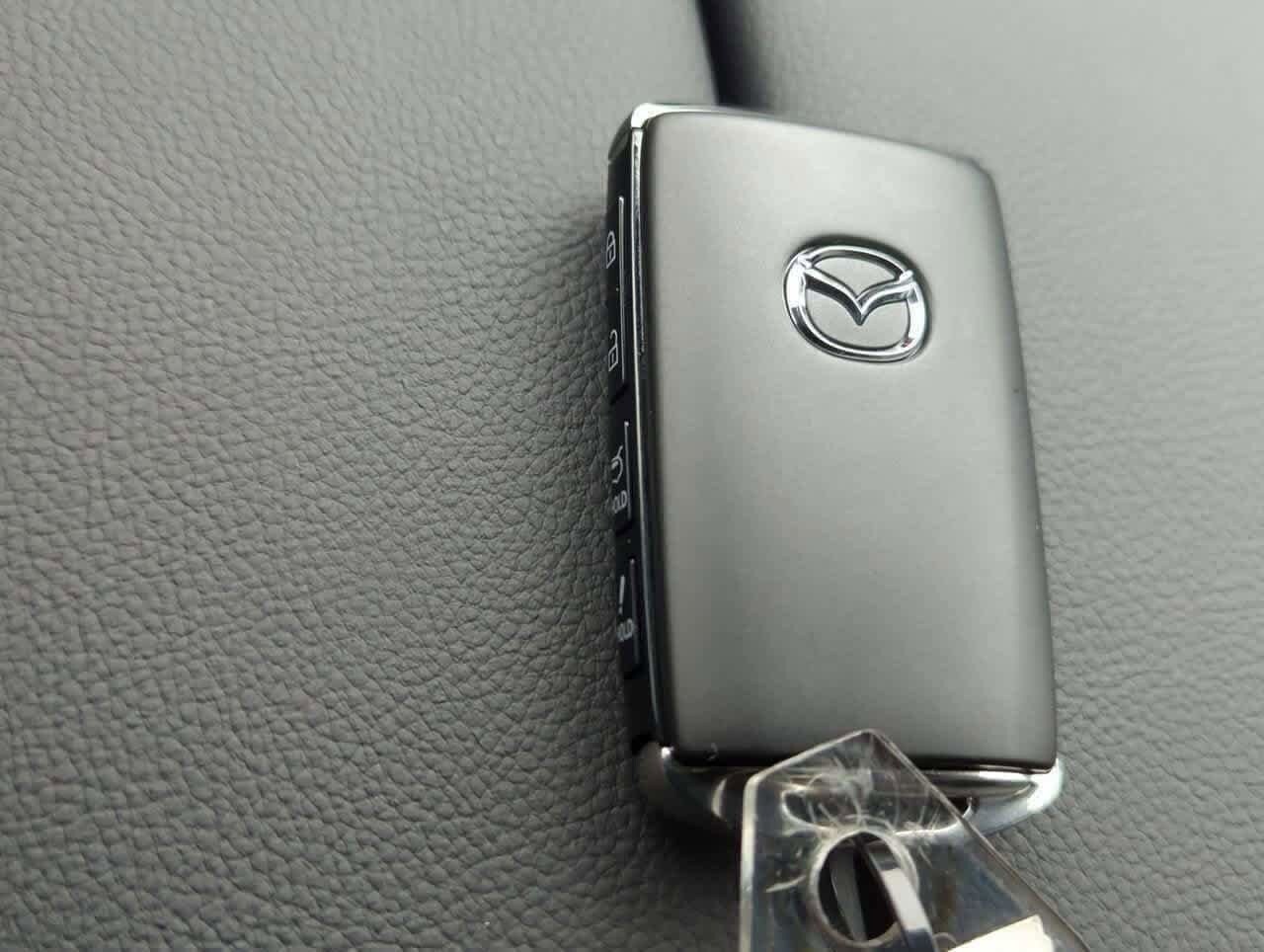 Thumbnail: 2025 Mazda CX-50 - 36