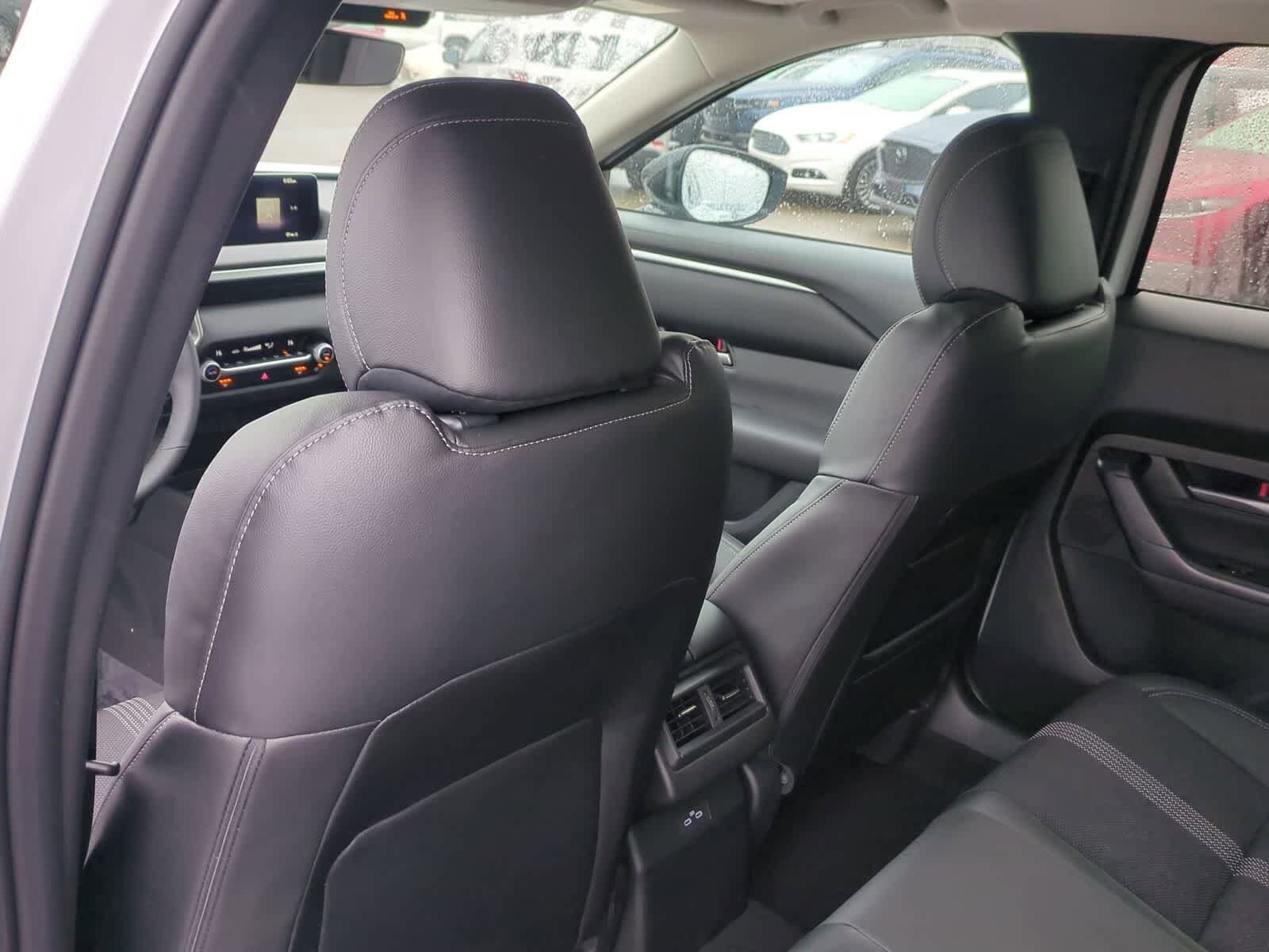 Thumbnail: 2026 Mazda CX-50 - 17