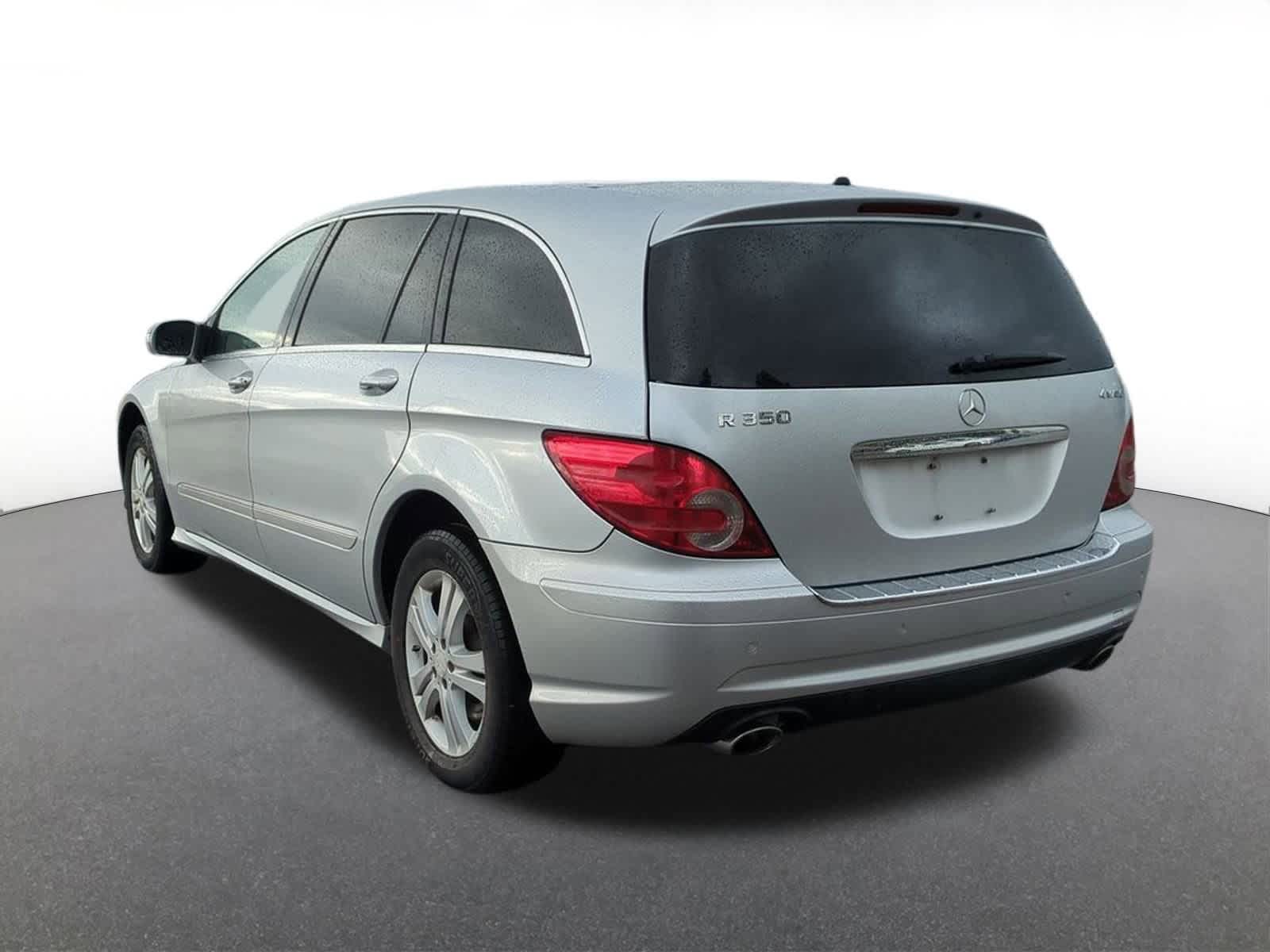 Thumbnail: 2008 Mercedes-Benz R-Class - 4