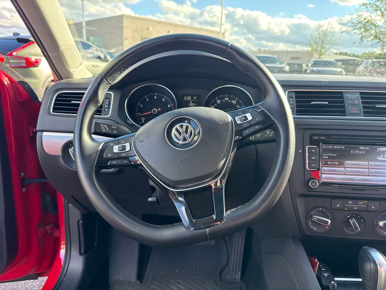 Thumbnail: 2015 Volkswagen Jetta - 20