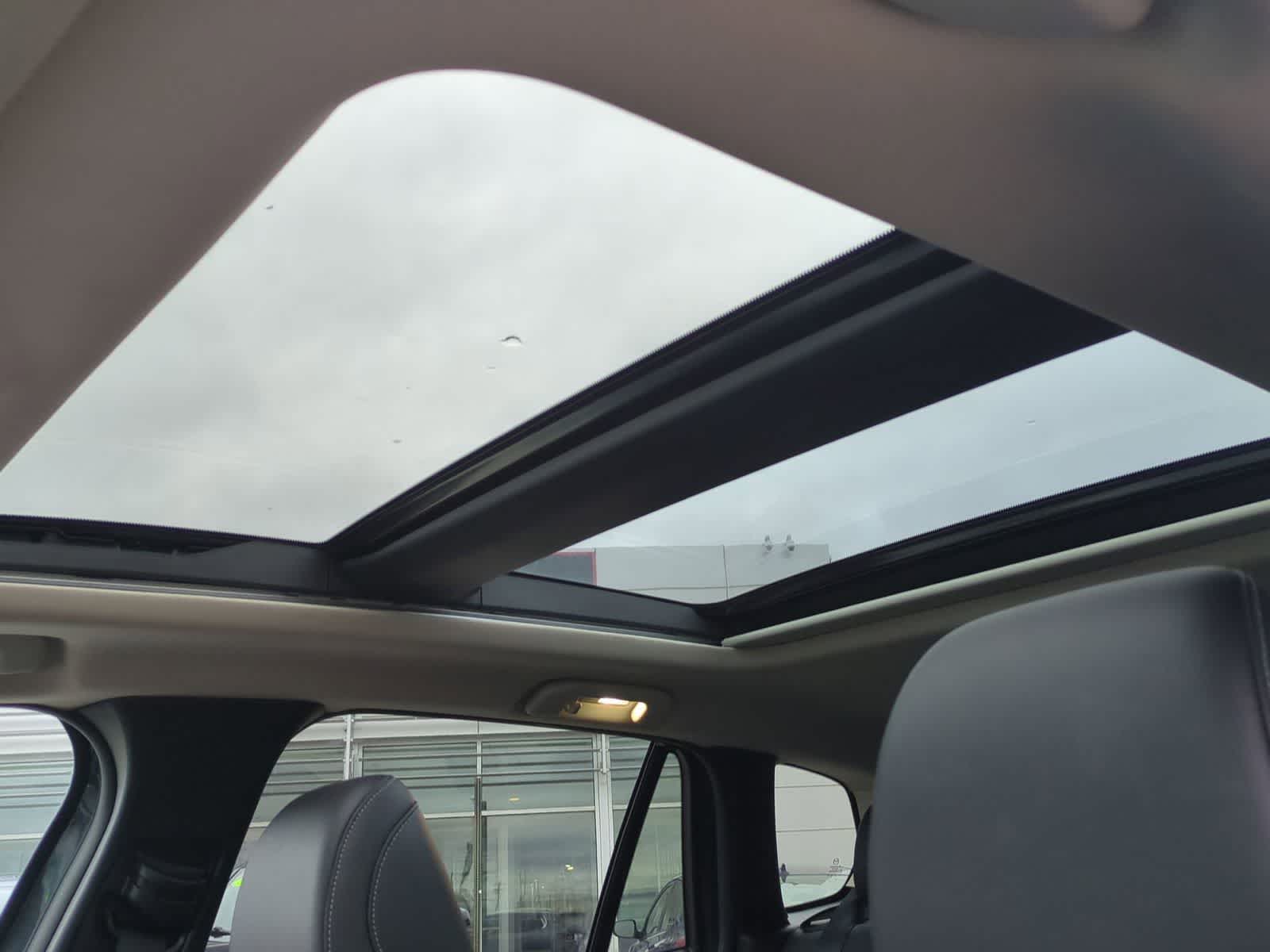 Thumbnail: 2024 Mazda CX-50 - 18