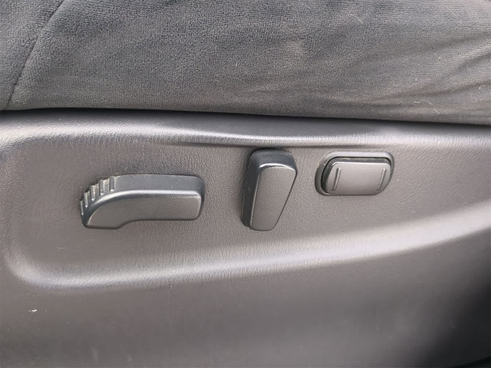 Thumbnail: 2018 Nissan Armada - 16