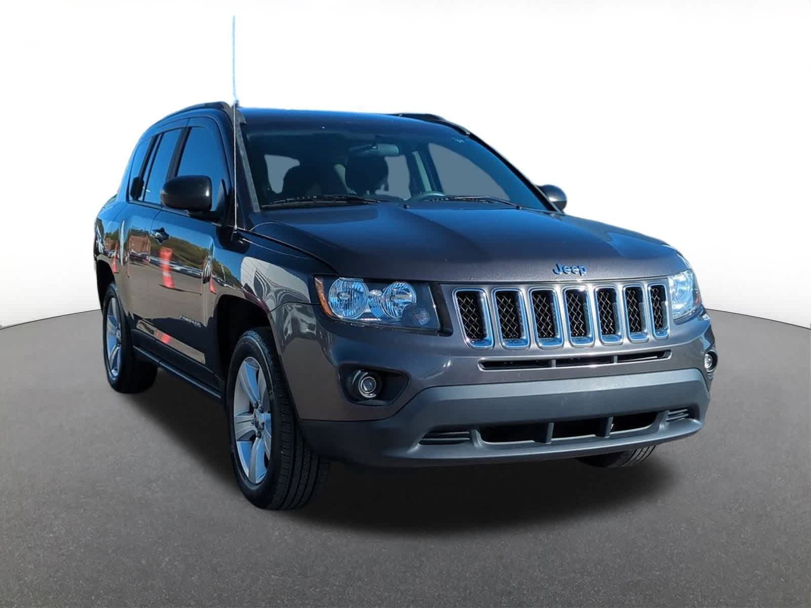 Thumbnail: 2015 Jeep Compass - 8