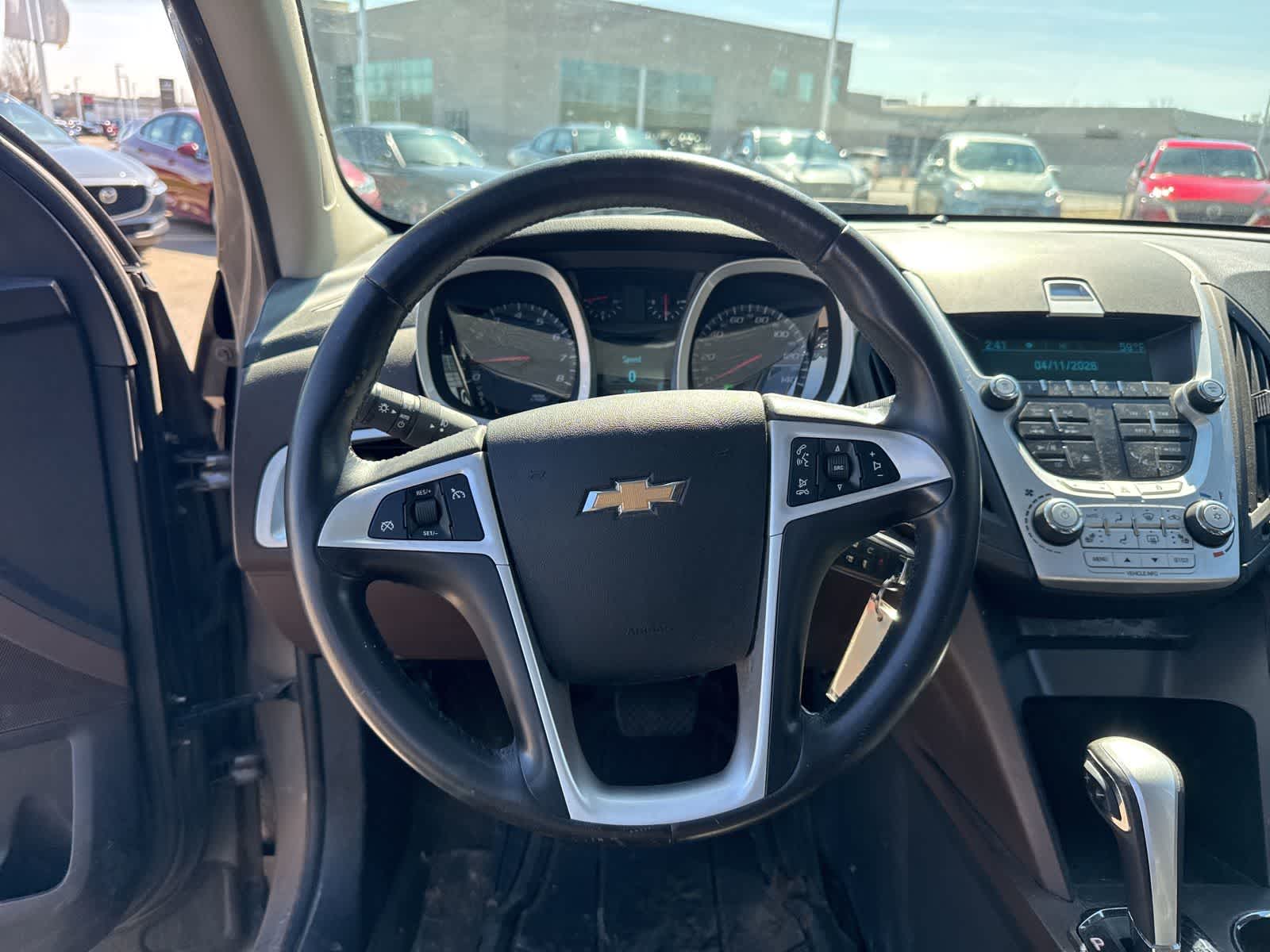 Thumbnail: 2011 Chevrolet Equinox - 20