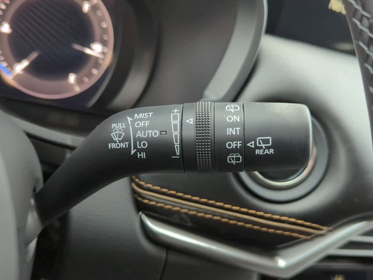 Thumbnail: 2025 Mazda CX-70 - 25