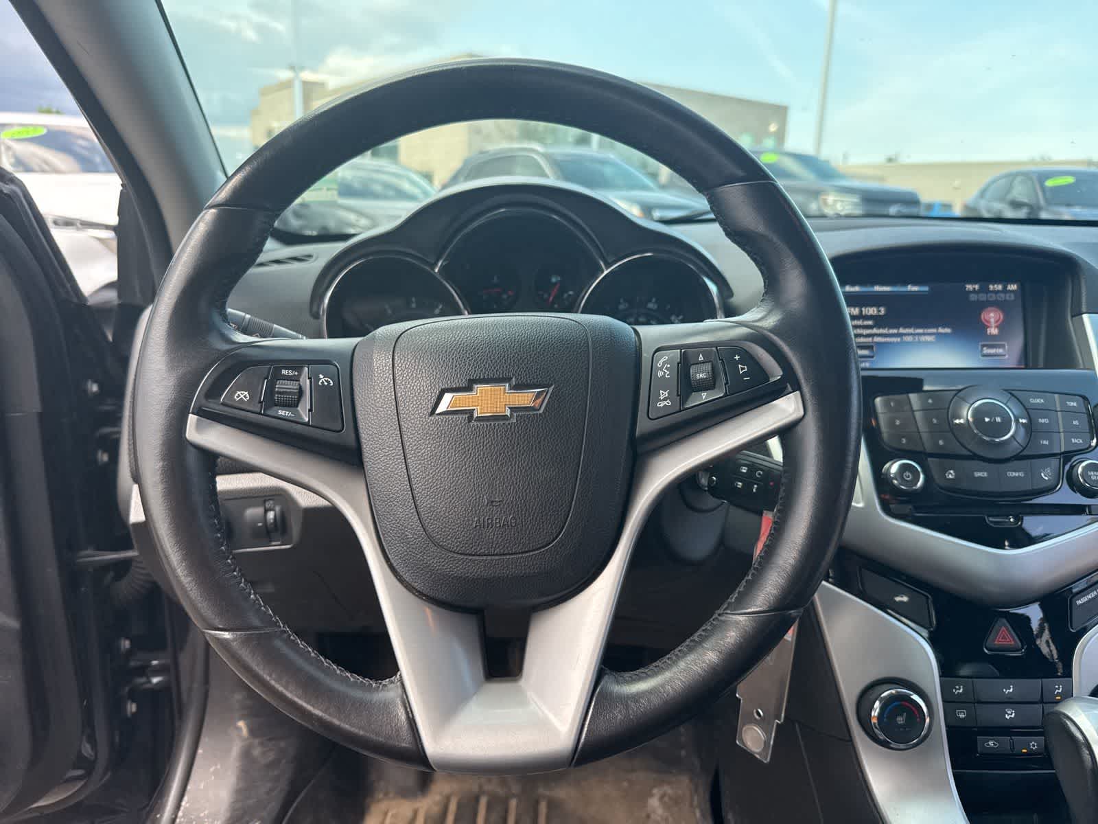 Thumbnail: 2015 Chevrolet Cruze - 29