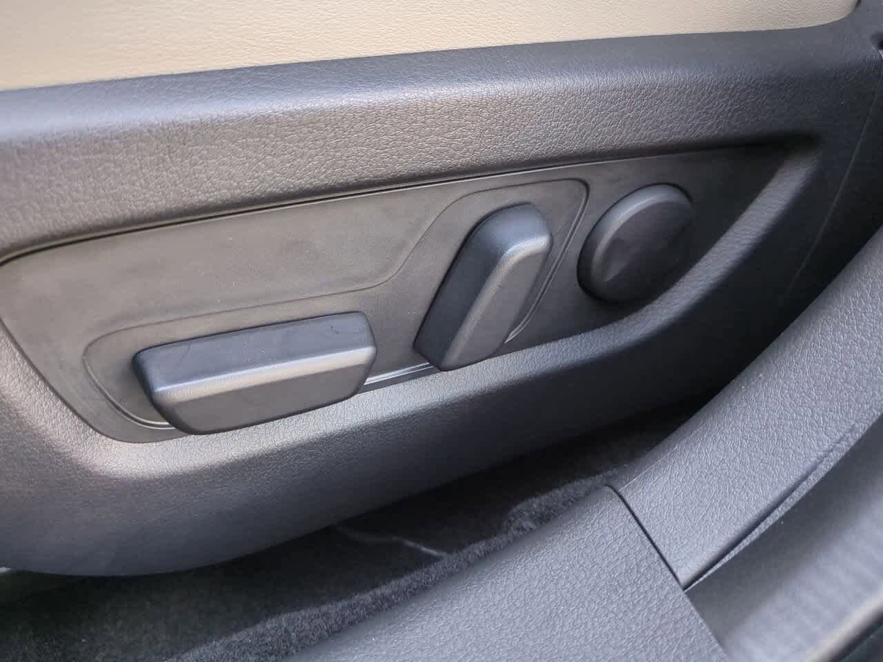 Thumbnail: 2025 Mazda CX-30 - 15