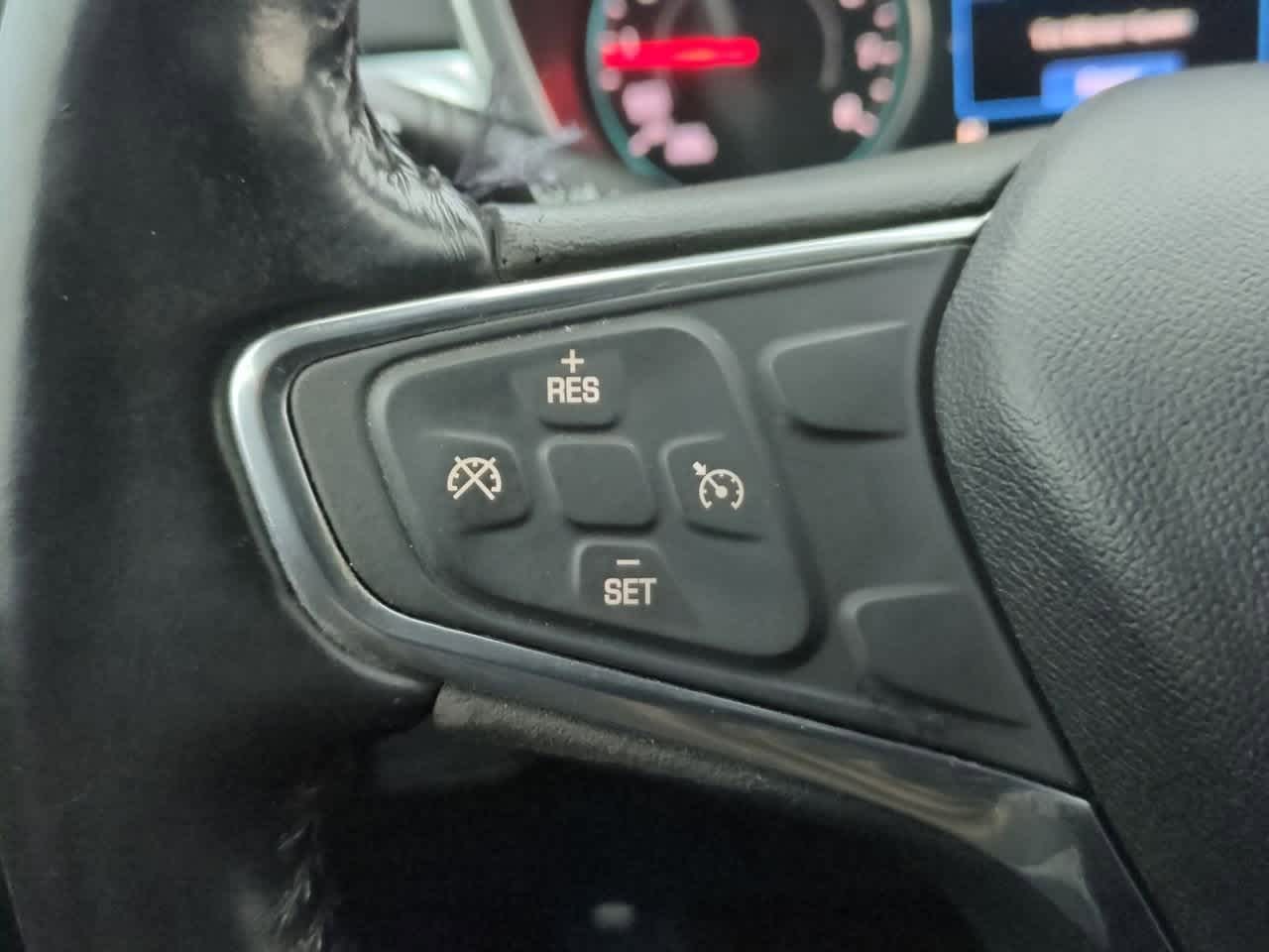 Thumbnail: 2019 Chevrolet Equinox - 22