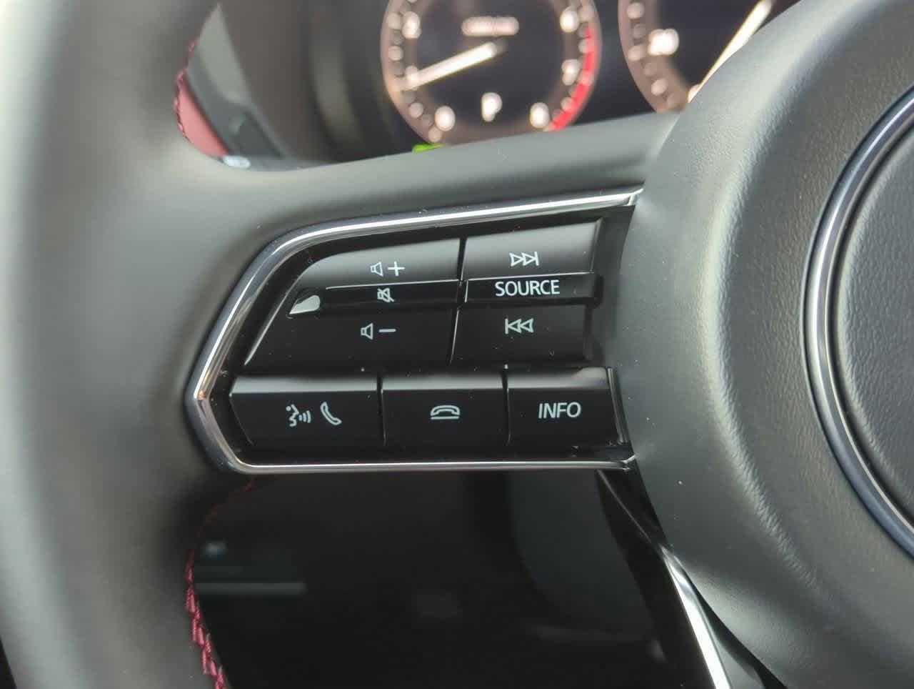 Thumbnail: 2025 Mazda CX-70 - 23