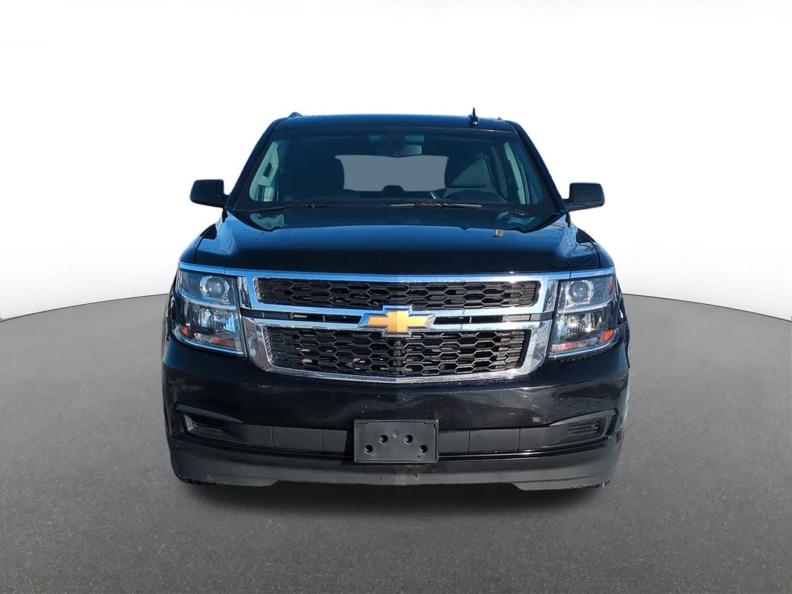 Thumbnail: 2017 Chevrolet Suburban - 9