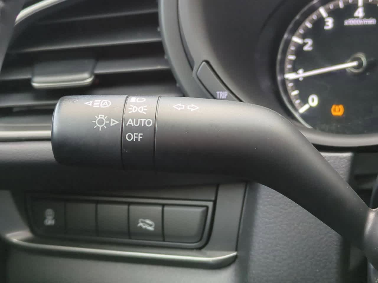 Thumbnail: 2022 Mazda CX-30 - 24