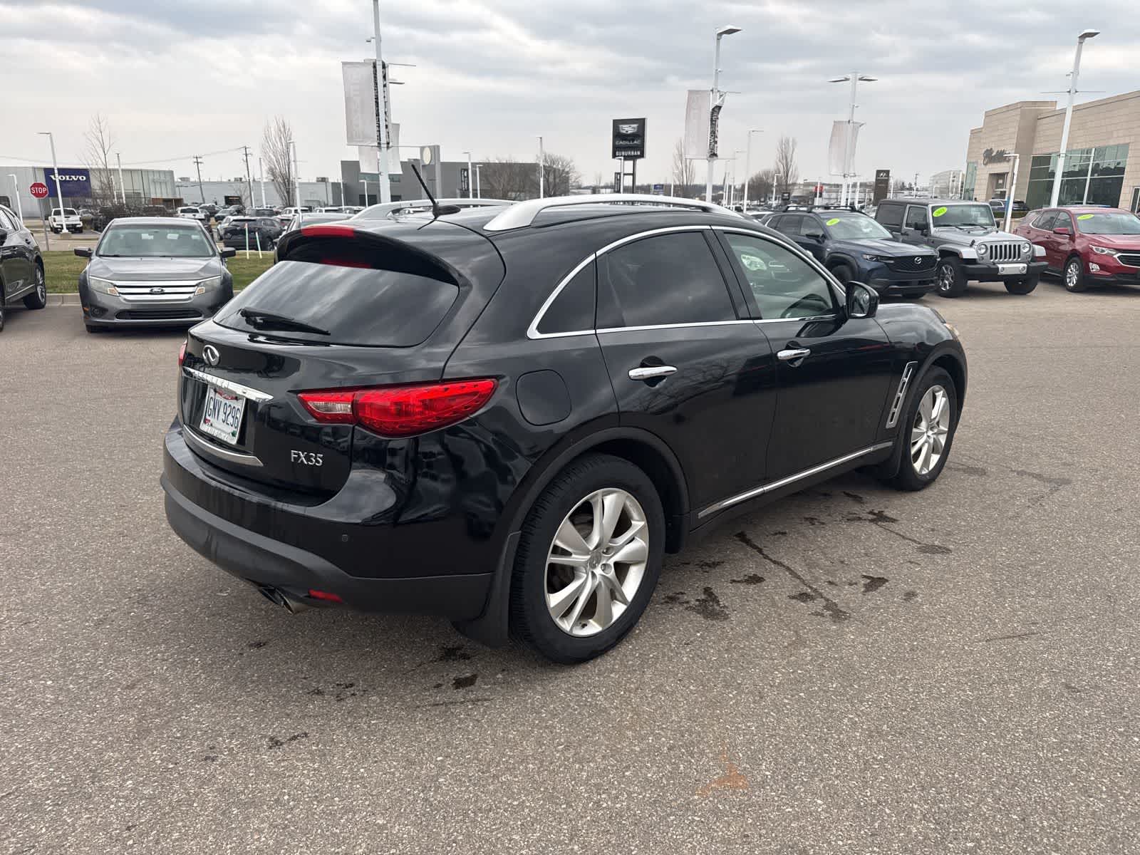 Thumbnail: 2012 INFINITI FX35 - 5