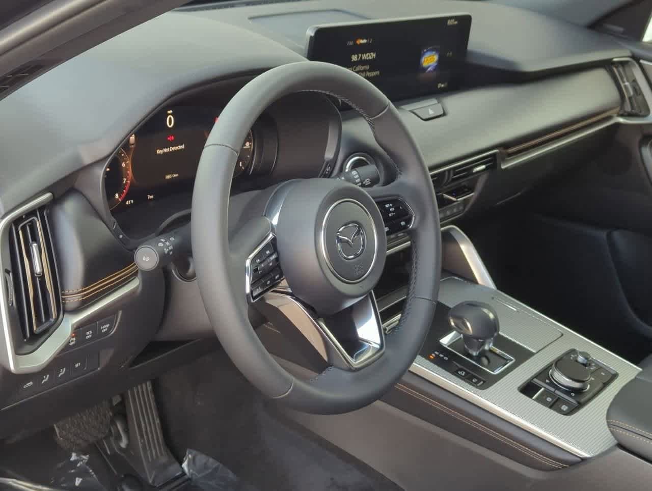 Thumbnail: 2025 Mazda CX-70 - 2