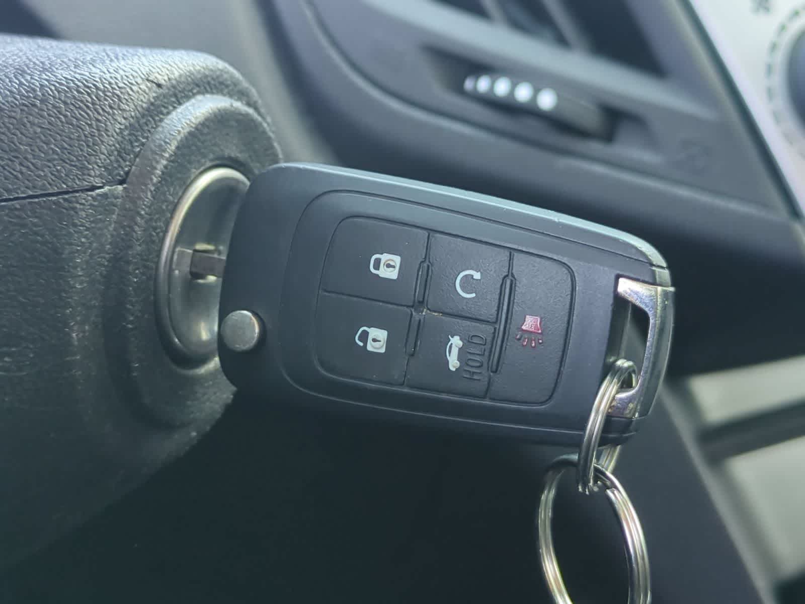 Thumbnail: 2014 Chevrolet Equinox - 33