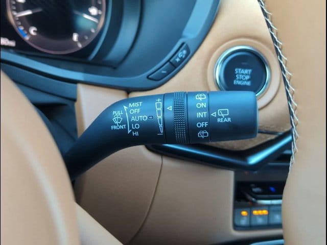 2025 Mazda CX-70  25