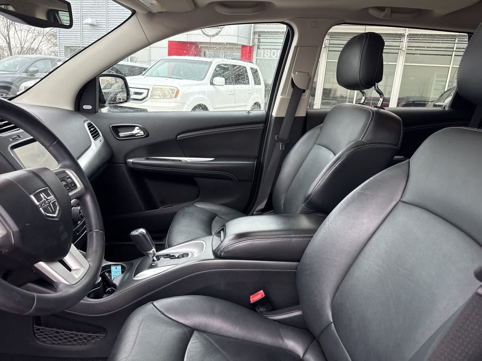 Thumbnail: 2012 Dodge Journey - 14