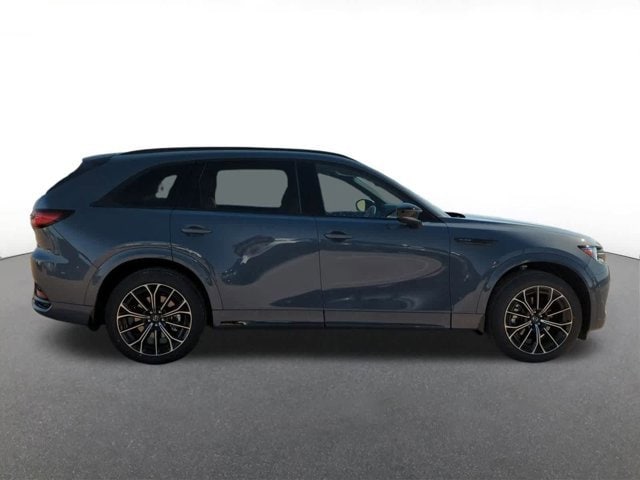 2025 Mazda CX-70  7