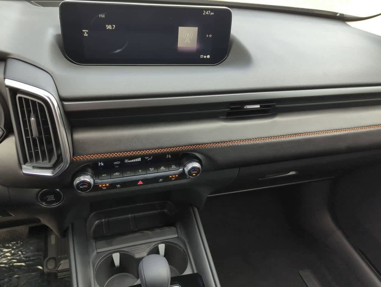 Thumbnail: 2025 Mazda CX-50 - 27