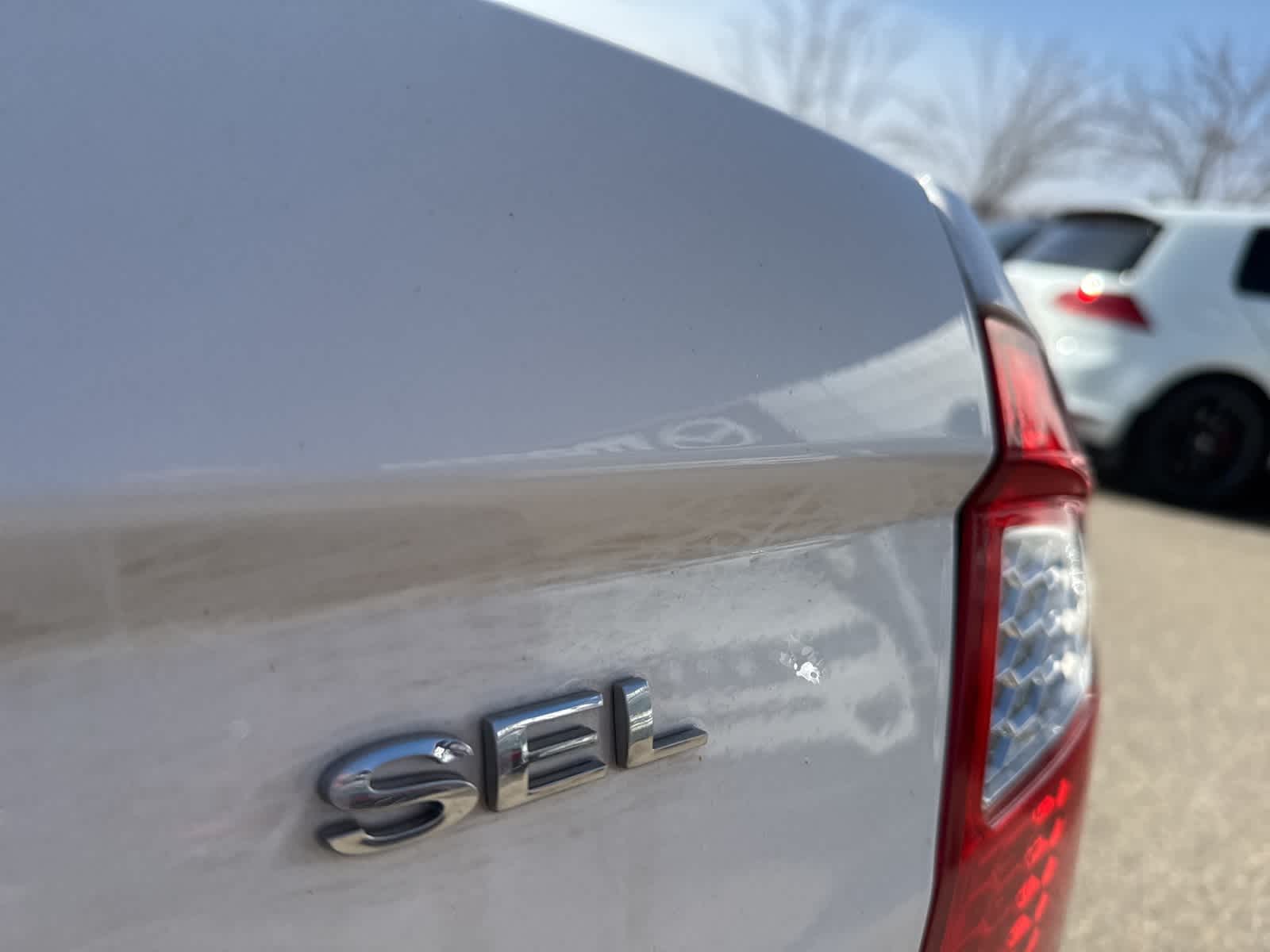 Thumbnail: 2011 Ford Fusion - 21