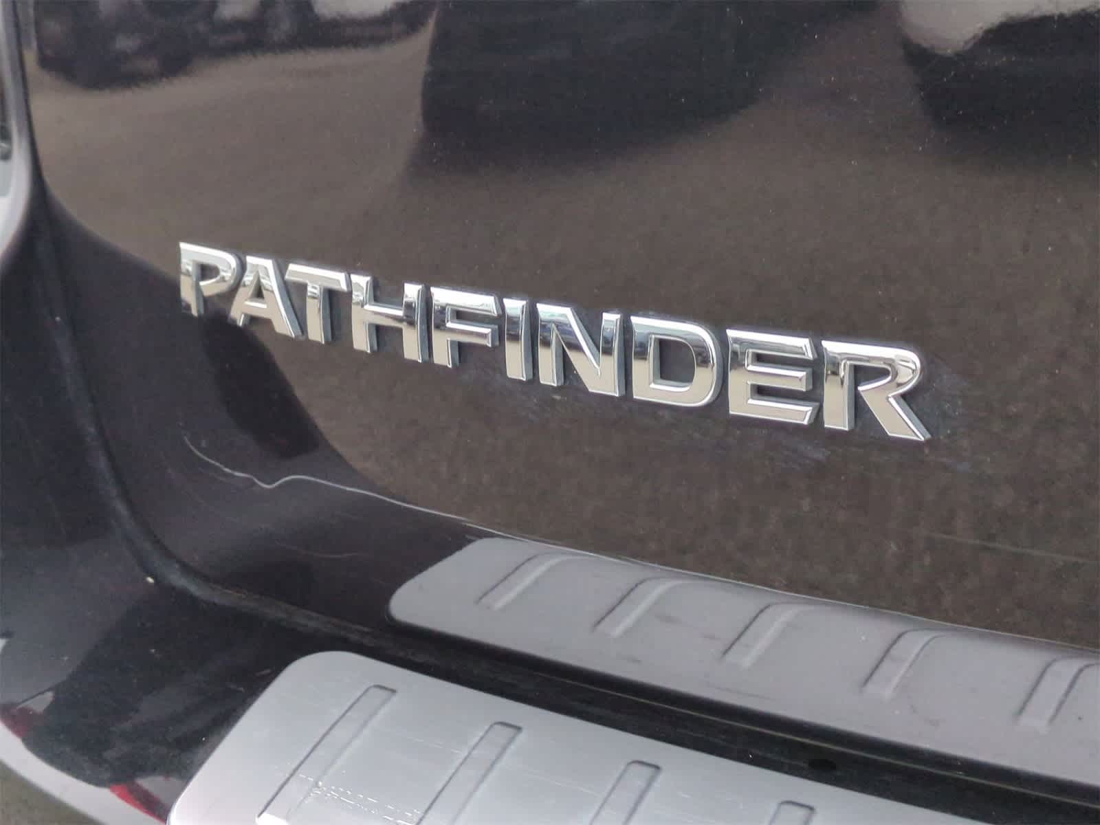 Thumbnail: 2018 Nissan Pathfinder - 12
