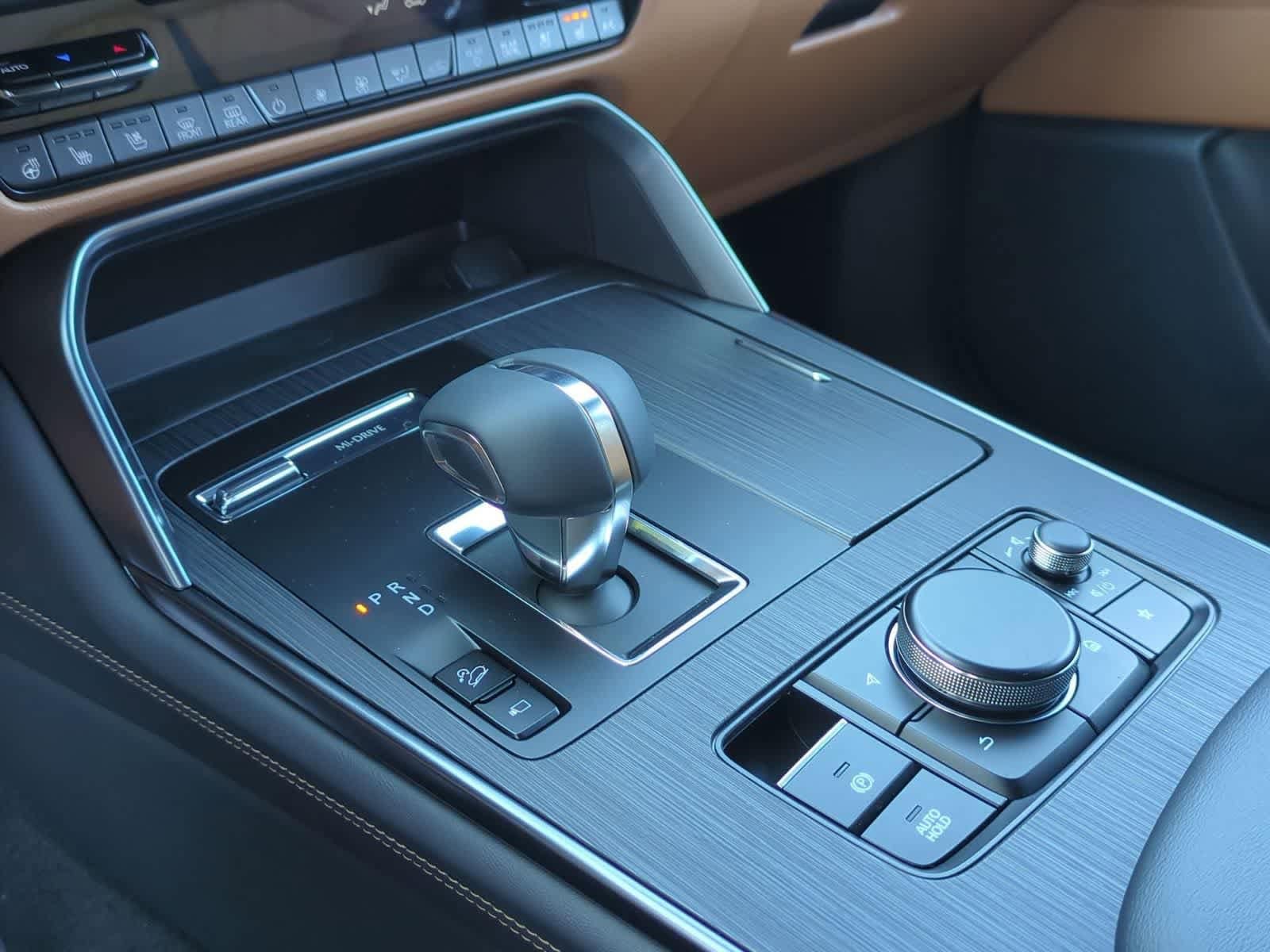 Thumbnail: 2026 Mazda CX-70 - 33