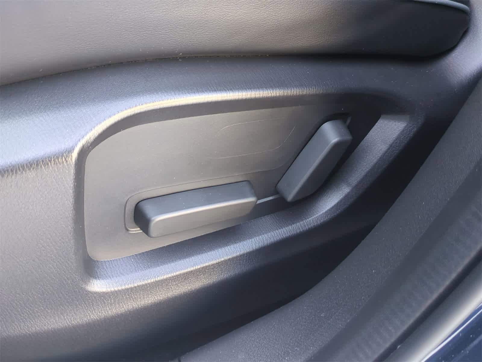 Thumbnail: 2025 Mazda CX-5 - 16