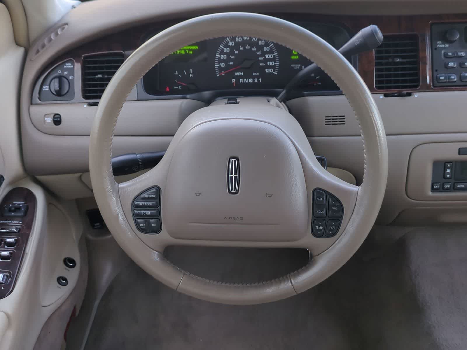 Thumbnail: 2000 Lincoln Town Car - 22