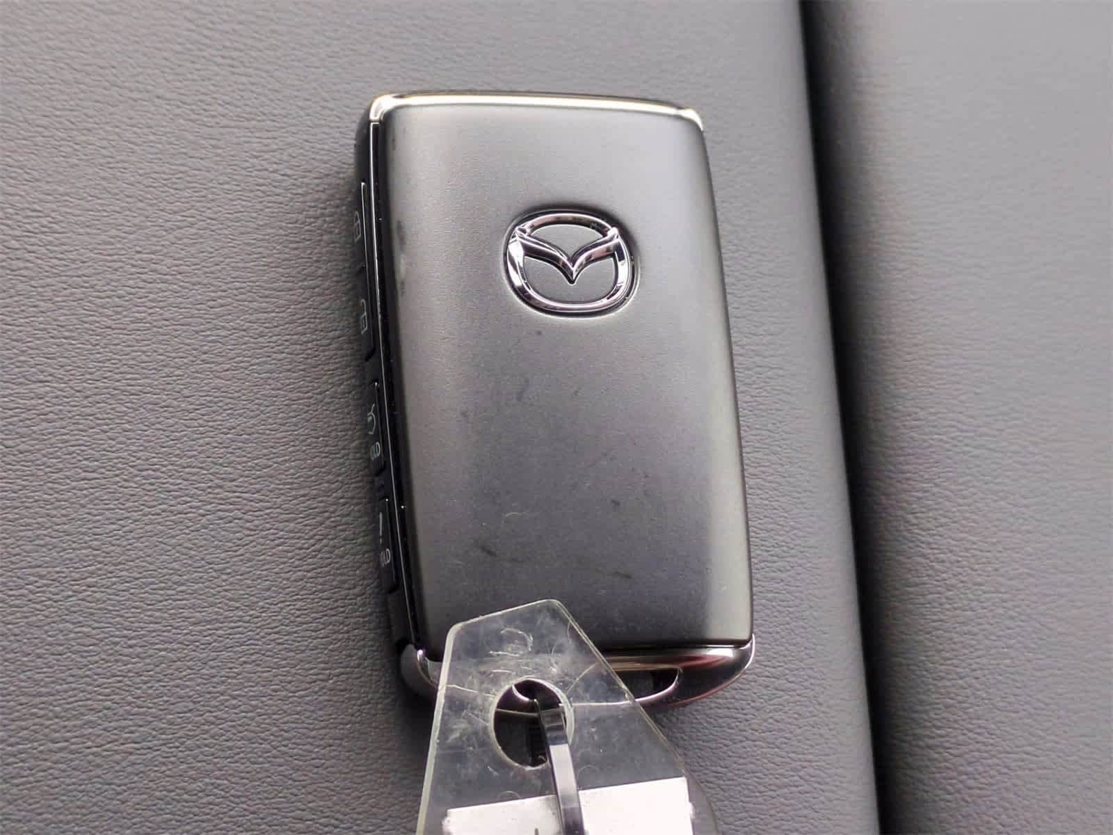 Thumbnail: 2026 Mazda CX-70 - 35