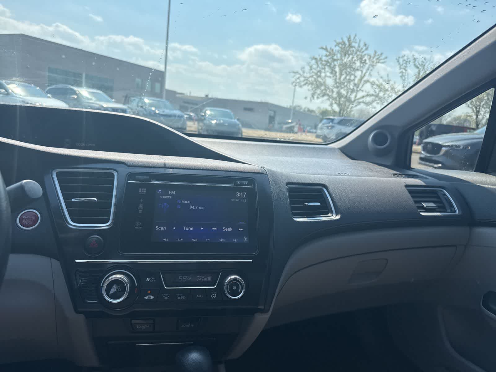 Thumbnail: 2015 Honda Civic - 20