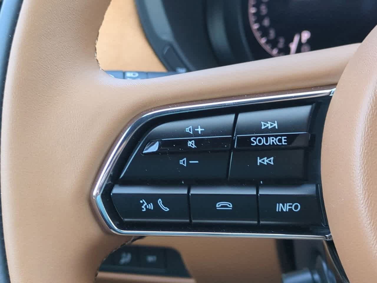 Thumbnail: 2025 Mazda CX-70 - 23