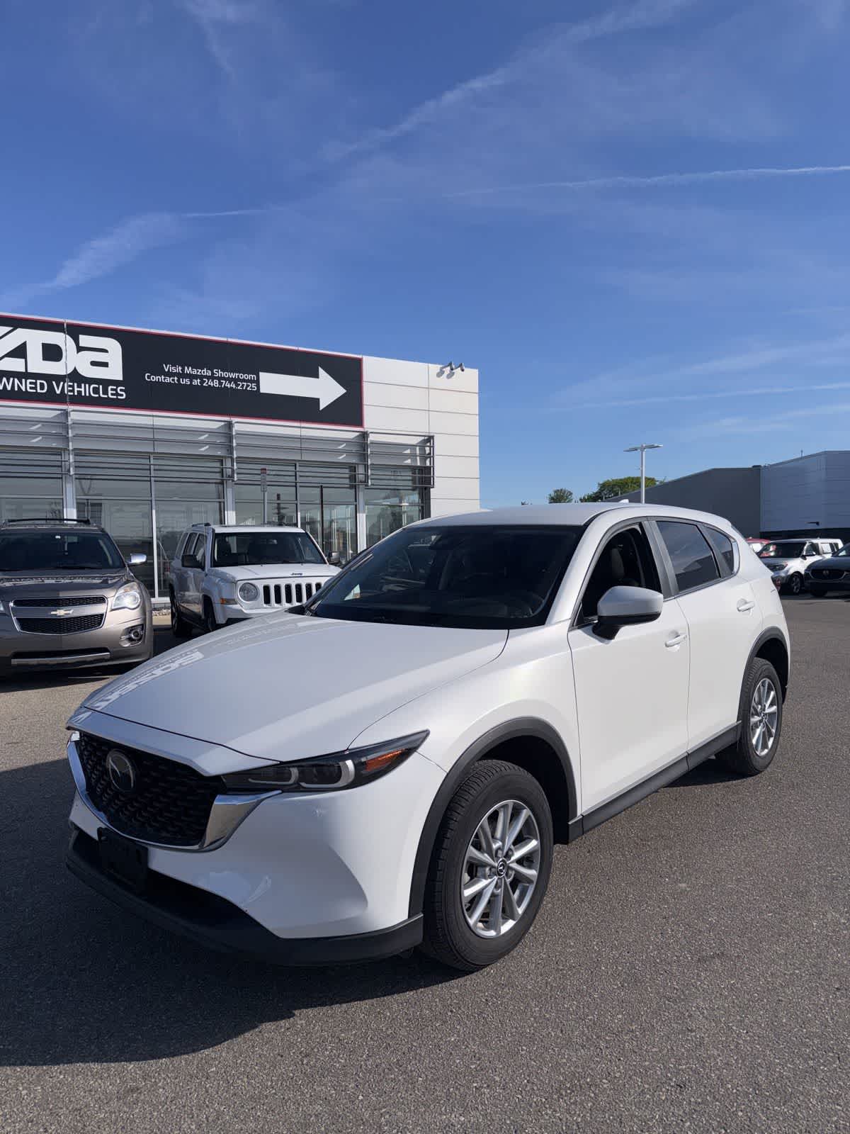 2023 Mazda CX-5 S Select Package Auto AWD's photo