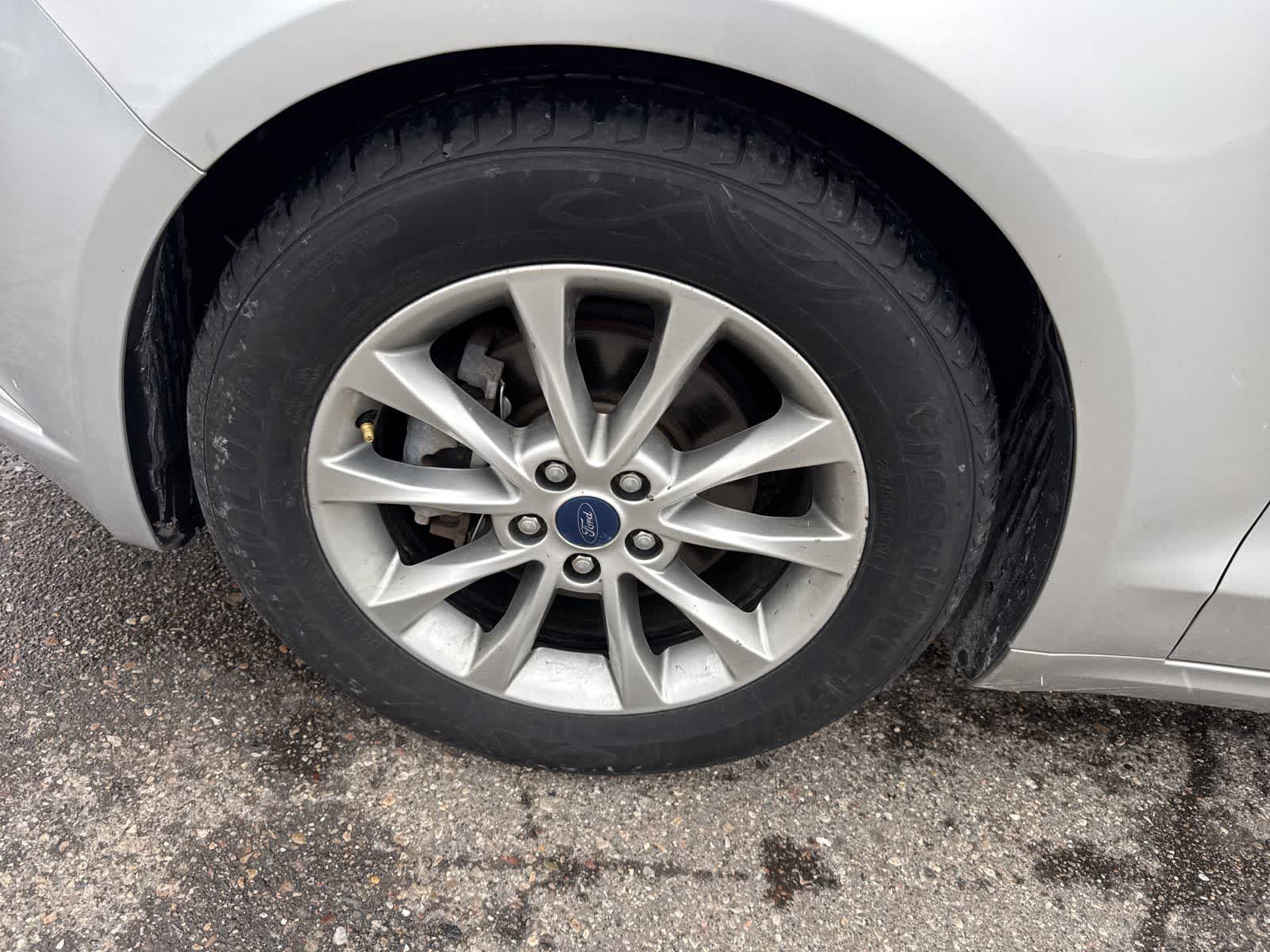 Thumbnail: 2017 Ford Fusion - 9