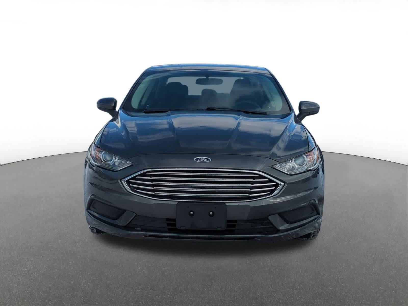 Thumbnail: 2017 Ford Fusion - 9