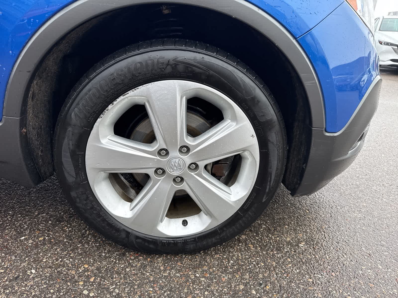 Thumbnail: 2015 Buick Encore - 12