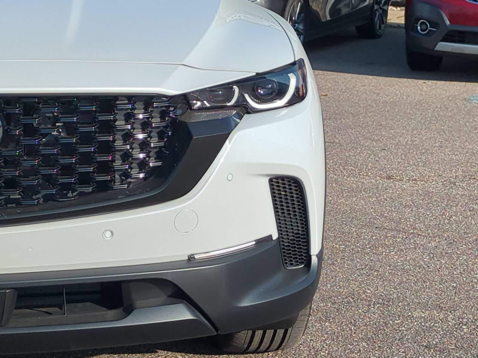 Thumbnail: 2026 Mazda CX-50 - 10