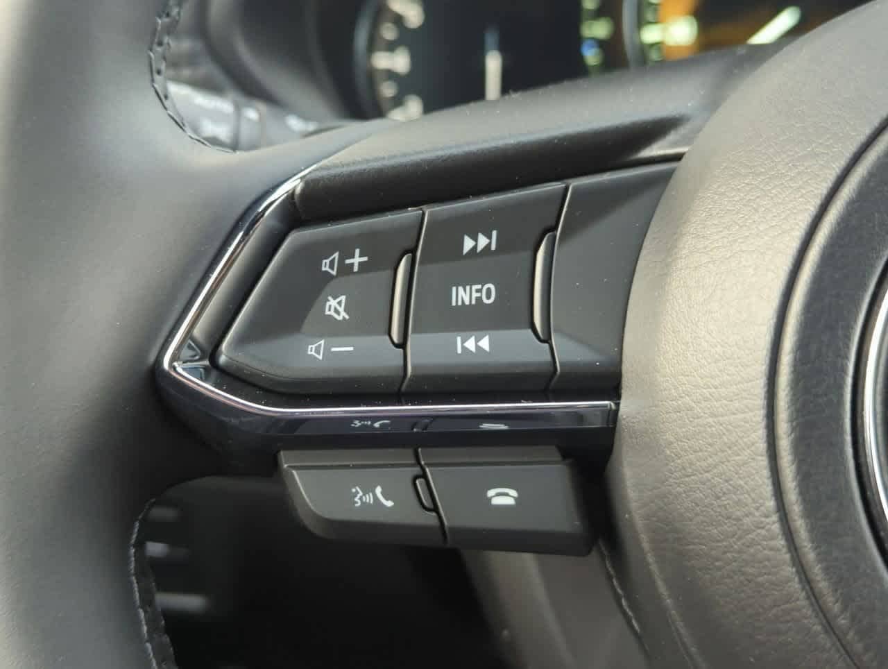 Thumbnail: 2025 Mazda CX-5 - 23