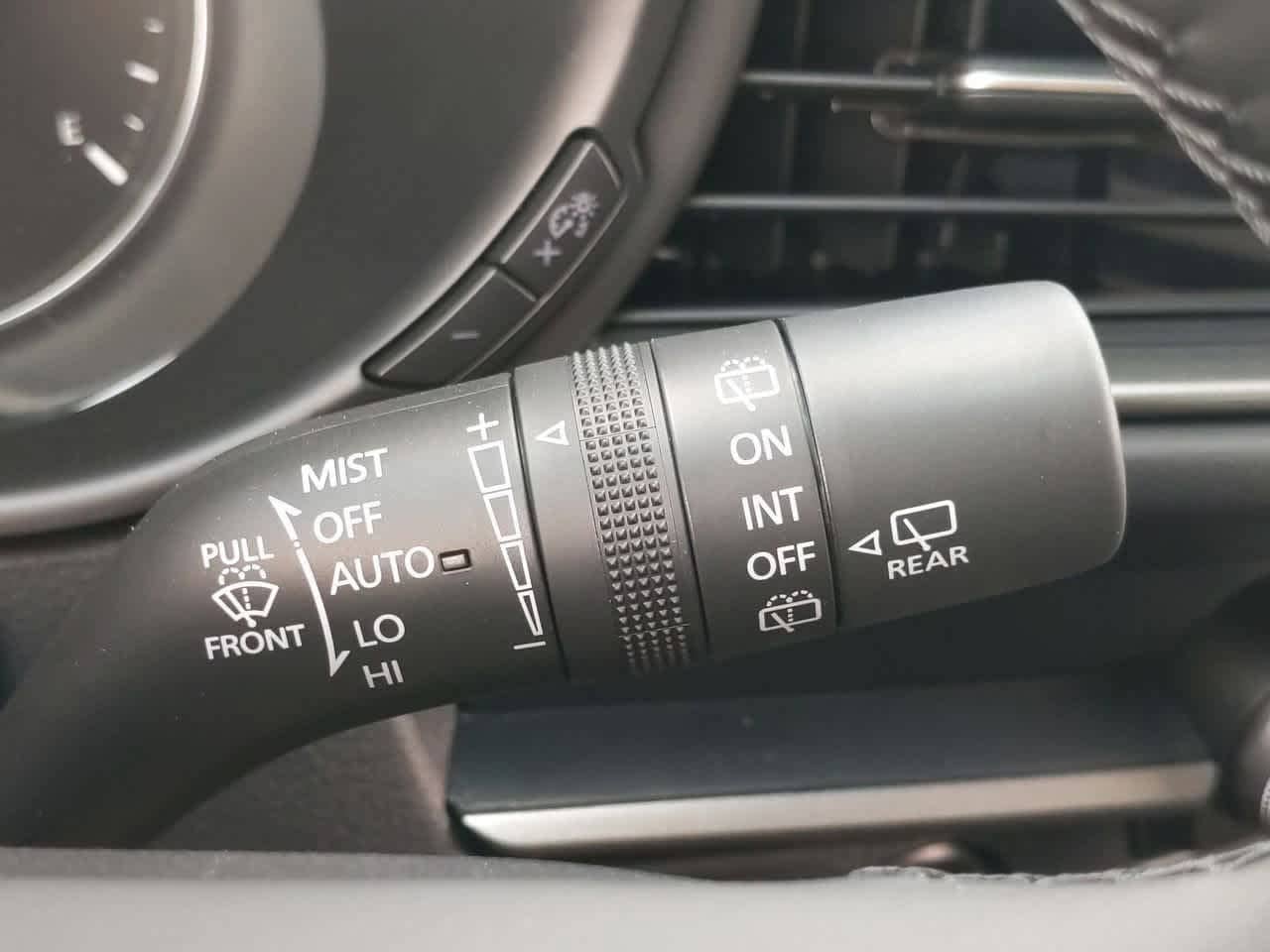 Thumbnail: 2025 Mazda CX-30 - 25