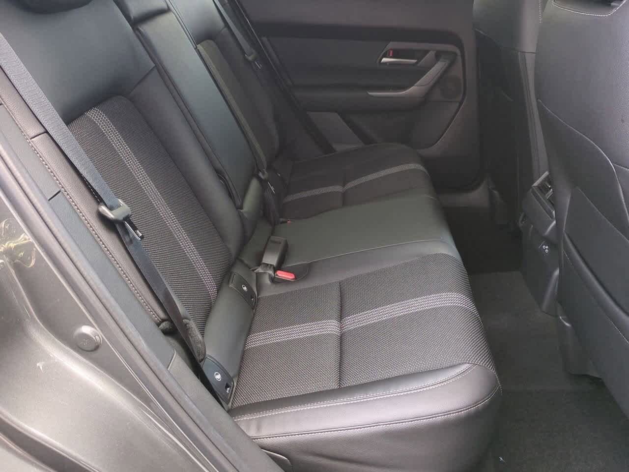 Thumbnail: 2025 Mazda CX-50 - 18