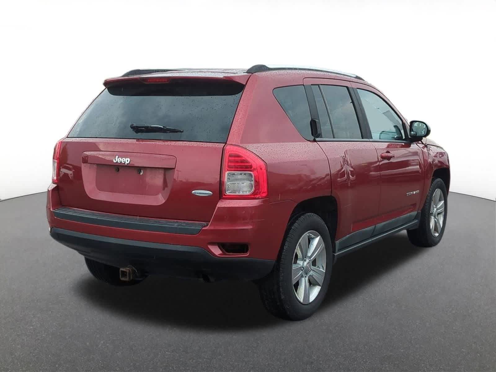 Thumbnail: 2011 Jeep Compass - 6