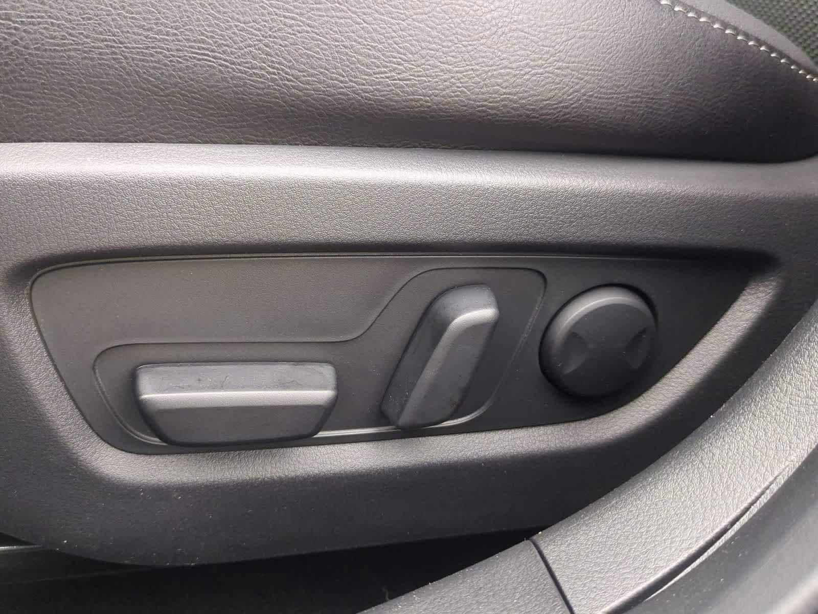 Thumbnail: 2026 Mazda CX-50 - 16