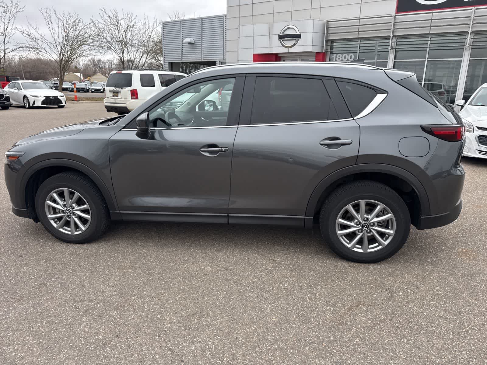 Thumbnail: 2023 Mazda CX-5 - 8