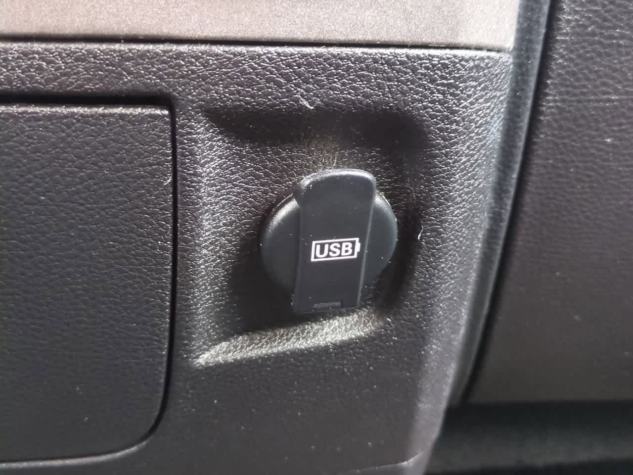 Thumbnail: 2014 RAM 1500 - 27