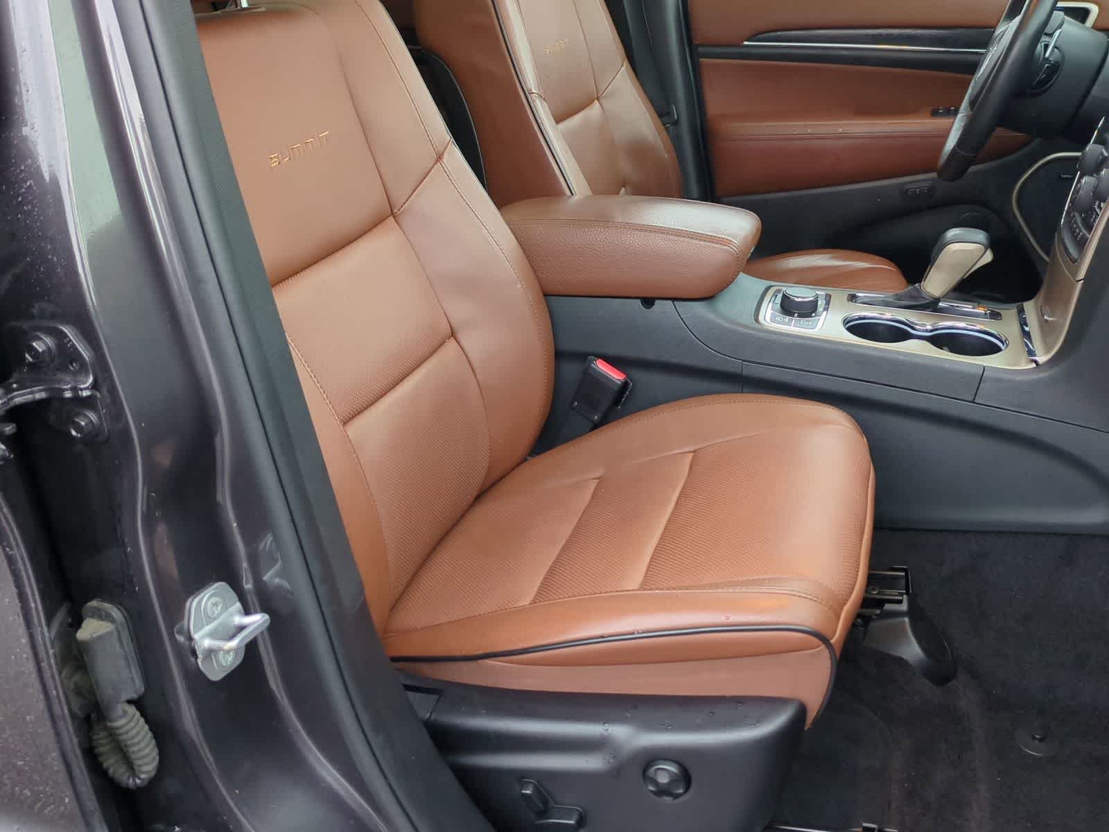 Thumbnail: 2016 Jeep Grand Cherokee - 22